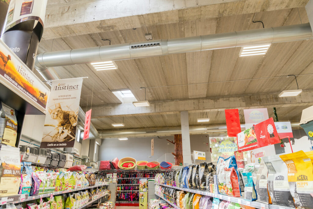 Construcción de nave comercial para Zoolandia en San Antonio de Benagéber